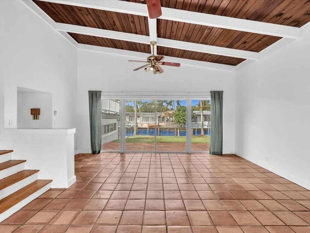 2507 Okeechobee Lane Fort Lauderdale FL 33312