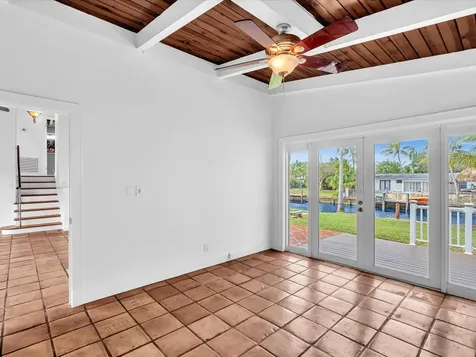 2507 Okeechobee Lane Fort Lauderdale FL 33312