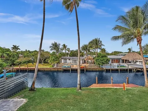 2507 Okeechobee Lane Fort Lauderdale FL 33312