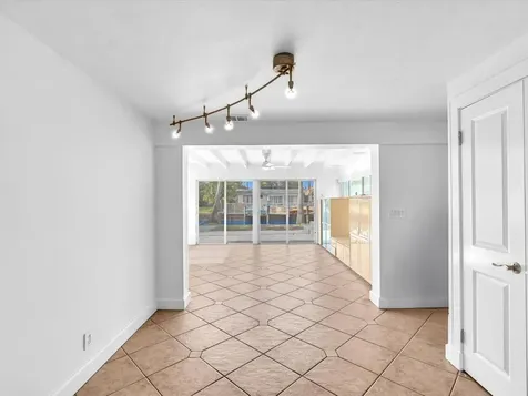 2507 Okeechobee Lane Fort Lauderdale FL 33312