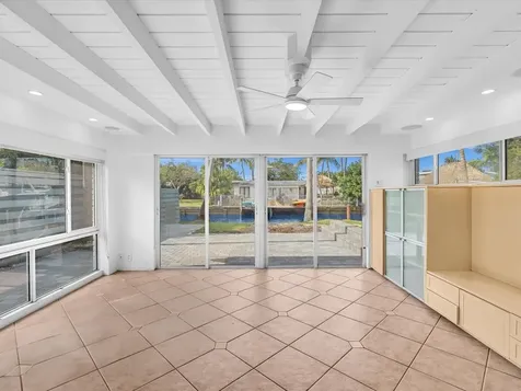 2507 Okeechobee Lane Fort Lauderdale FL 33312