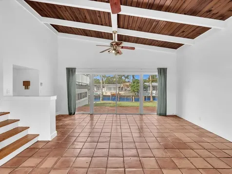 2507 Okeechobee Lane Fort Lauderdale FL 33312