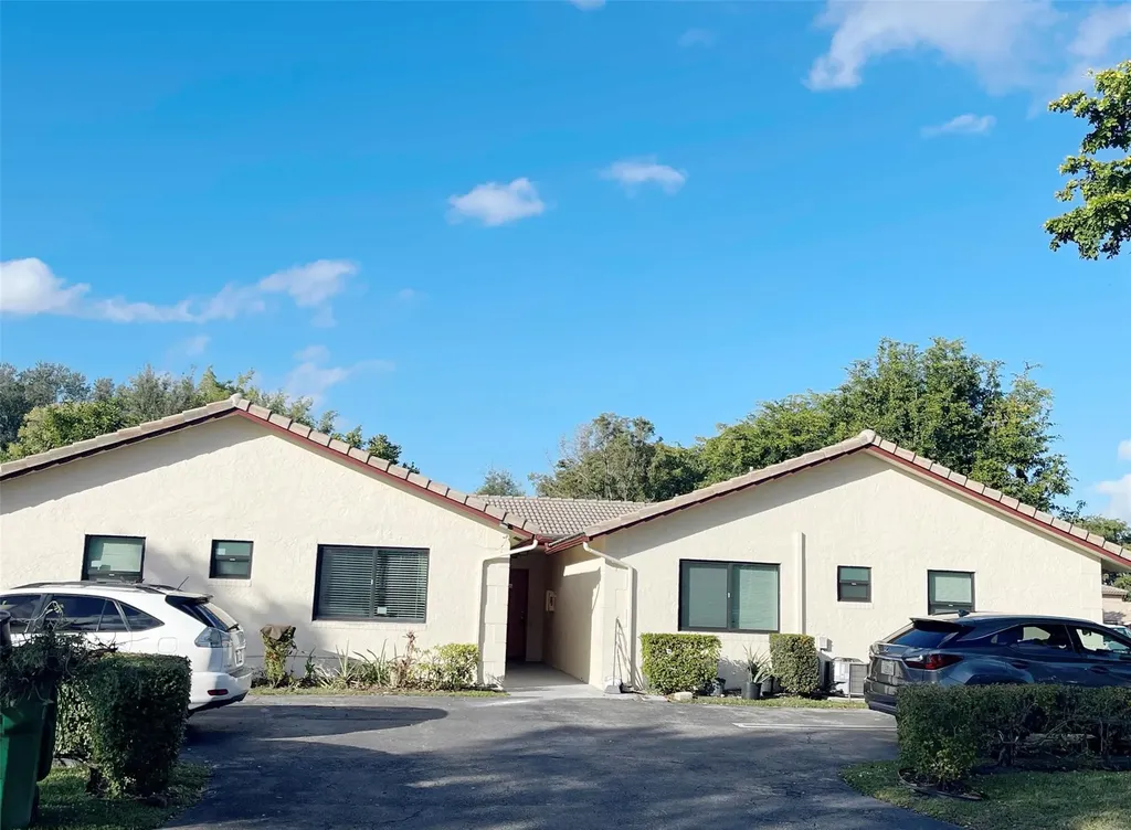 4104 NW 114th Avenue Coral Springs FL 33065