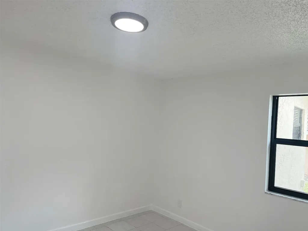 4104 NW 114th Avenue Coral Springs FL 33065
