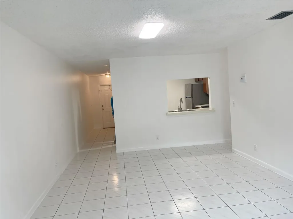 4104 NW 114th Avenue Coral Springs FL 33065