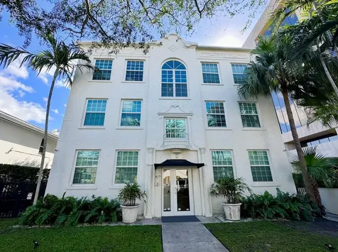 130 Antiquera Avenue Coral Gables FL 33134