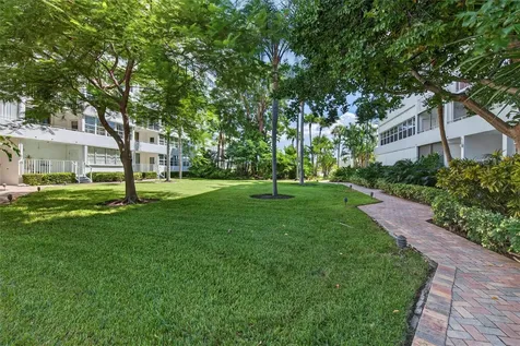1160 N Federal Highway Fort Lauderdale FL 33304
