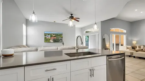 5252 NW 51st Street Coconut Creek FL 33073