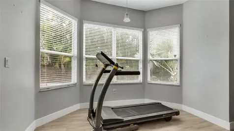 5252 NW 51st Street Coconut Creek FL 33073
