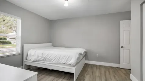 5252 NW 51st Street Coconut Creek FL 33073