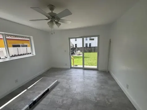 1507 Hayes Street Hollywood FL 33020