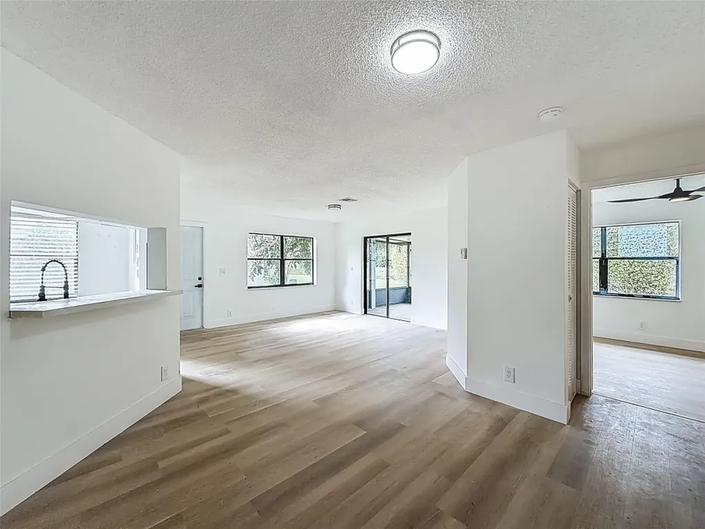 16324 Country Lake Circle Delray Beach FL 33484