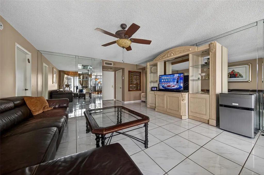 1010 S Ocean Boulevard Pompano Beach FL 33062
