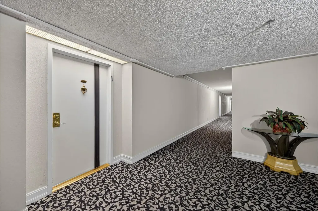 1010 S Ocean Boulevard Pompano Beach FL 33062