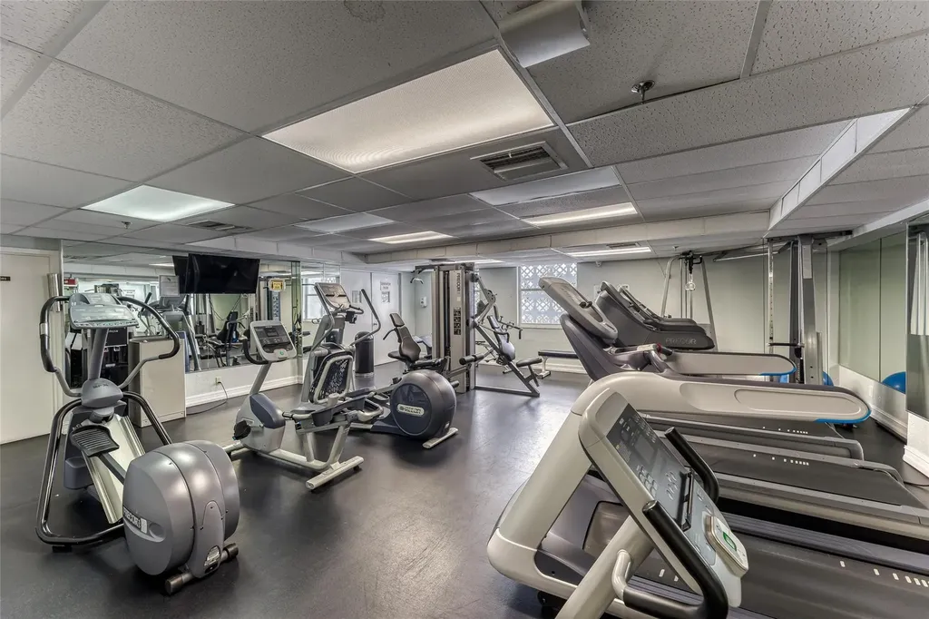 1010 S Ocean Boulevard Pompano Beach FL 33062