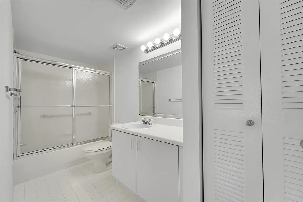 9537 Weldon Circle Fort Lauderdale FL 33321