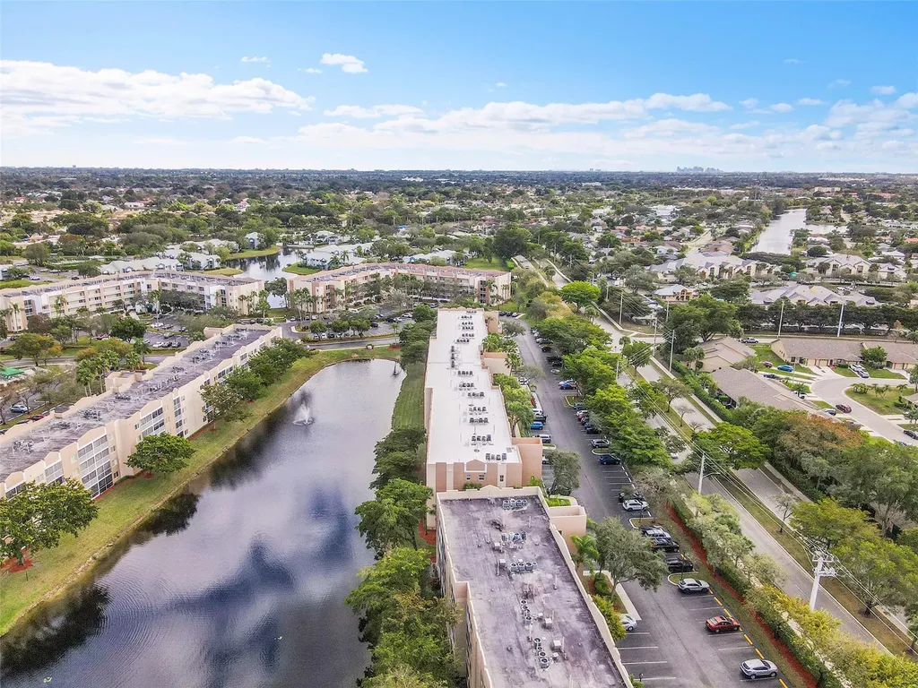 9537 Weldon Circle Fort Lauderdale FL 33321
