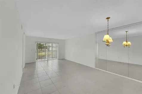 9537 Weldon Circle Fort Lauderdale FL 33321