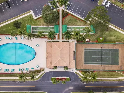 9537 Weldon Circle Fort Lauderdale FL 33321