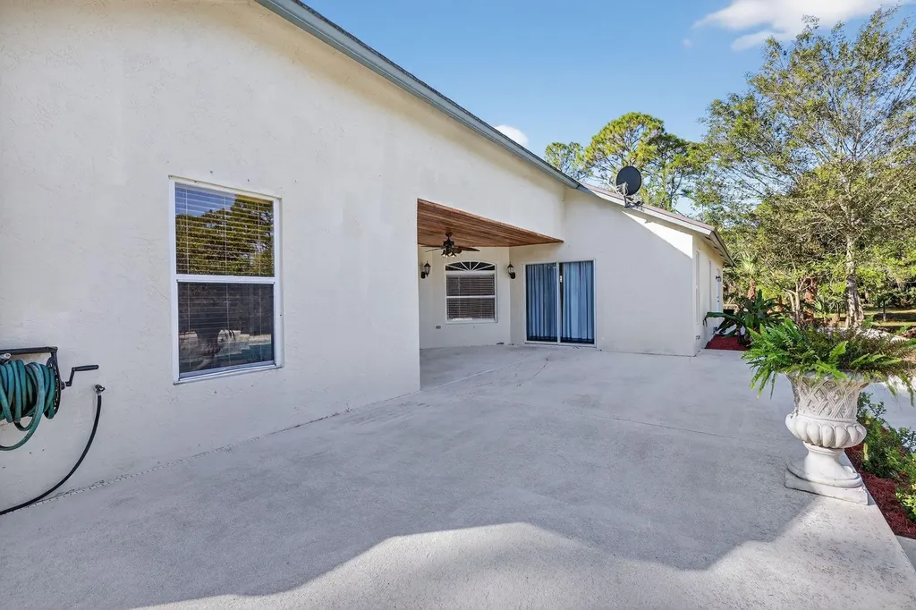 15811 88th Place Loxahatchee FL 33470