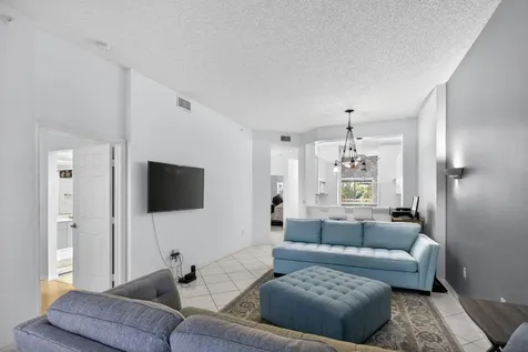 9575 Weldon Circle Tamarac FL 33321