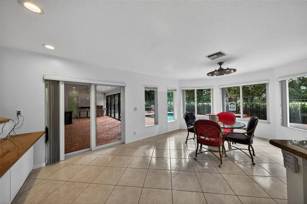 10405 Canoe Brook Circle Boca Raton FL 33498