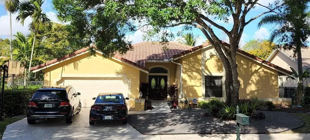 1818 Park Avenue Weston FL 33326