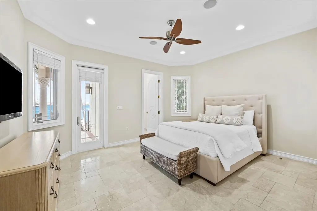 1965 SE 21st Avenue Fort Lauderdale FL 33316