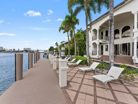 1965 SE 21st Avenue Fort Lauderdale FL 33316