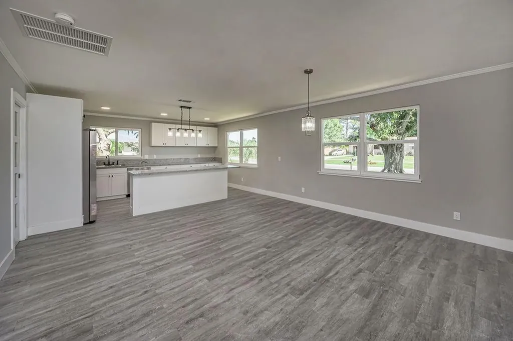 300 Riomar Drive Port St Lucie FL 34952