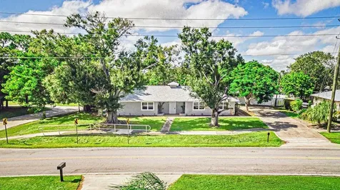 300 Riomar Drive Port St Lucie FL 34952
