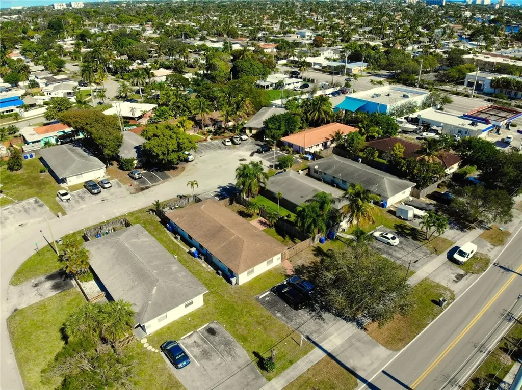 151 SW 15th Street Pompano Beach FL 33060