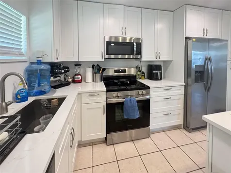 151 SW 15th Street Pompano Beach FL 33060