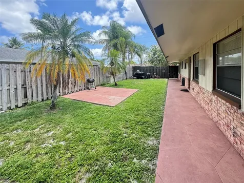 151 SW 15th Street Pompano Beach FL 33060