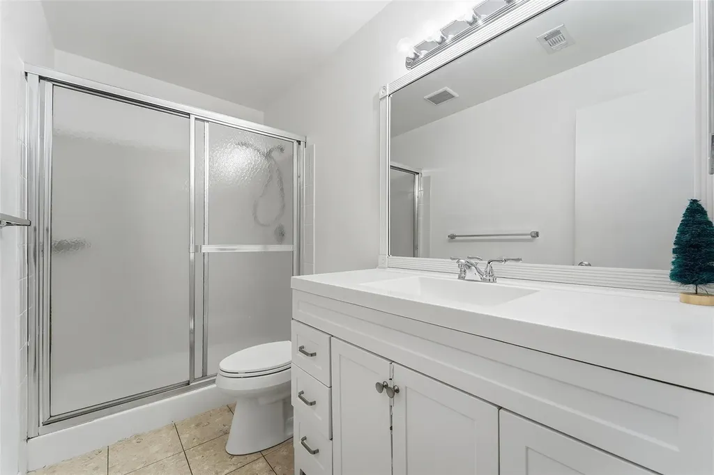 2501 NW 99th Avenue Coral Springs FL 33065