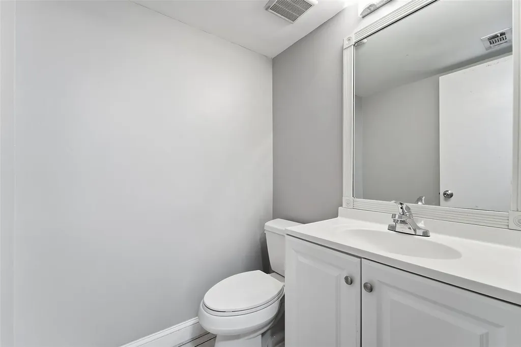 2501 NW 99th Avenue Coral Springs FL 33065
