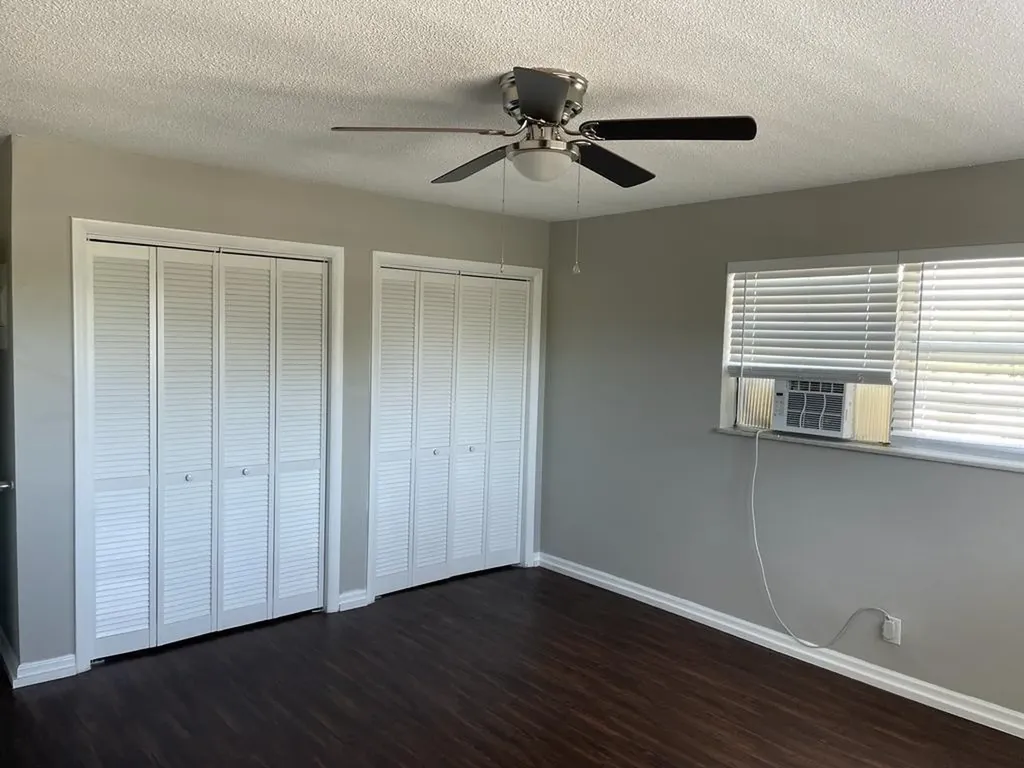 1630 N 25th Avenue Hollywood FL 33020