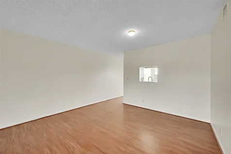 2502 Antigua Terrace Coconut Creek FL 33066