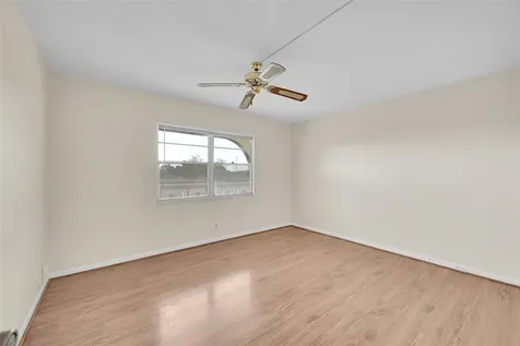 2502 Antigua Terrace Coconut Creek FL 33066