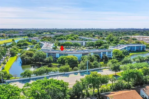 2502 Antigua Terrace Coconut Creek FL 33066