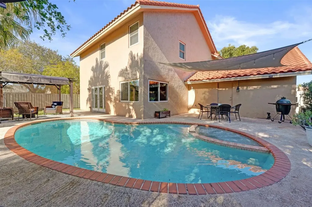 14240 Harpers Ferry Street Davie FL 33325
