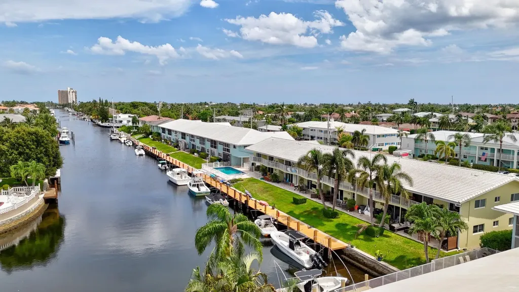 2311 NE 36th Street Lighthouse Point FL 33064