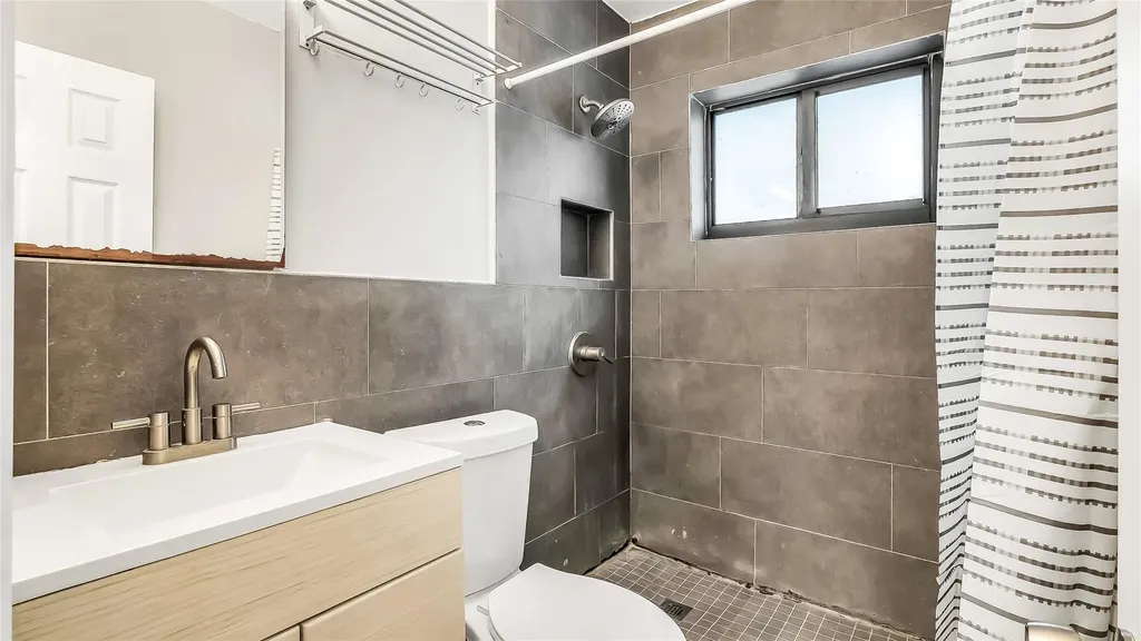 804 SW 28th Street Fort Lauderdale FL 33315