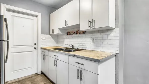 804 SW 28th Street Fort Lauderdale FL 33315