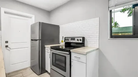 804 SW 28th Street Fort Lauderdale FL 33315