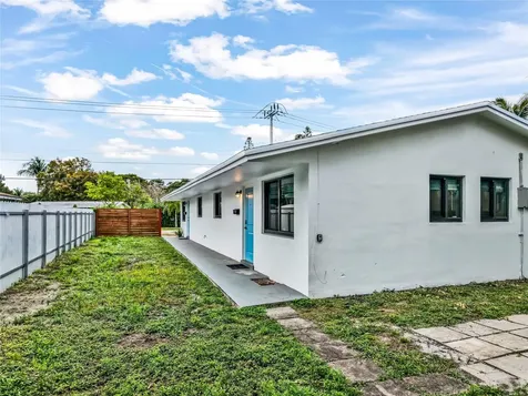 804 SW 28th Street Fort Lauderdale FL 33315