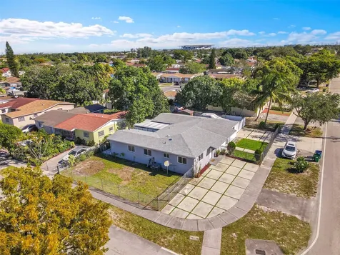 3497 NW 191st Street Miami Gardens FL 33056
