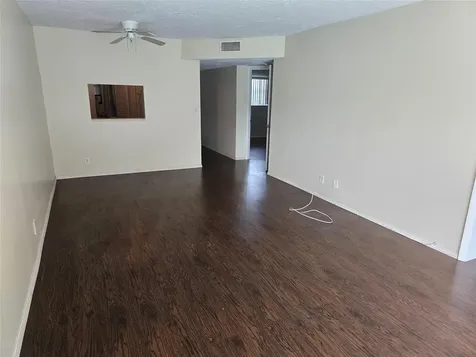 8000 Fairview Drive Tamarac FL 33321