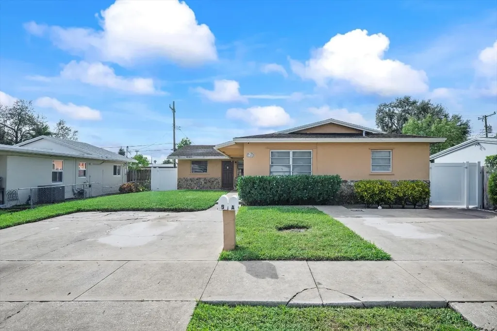 6324 Fillmore Street Hollywood FL 33024