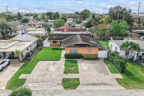 6324 Fillmore Street Hollywood FL 33024